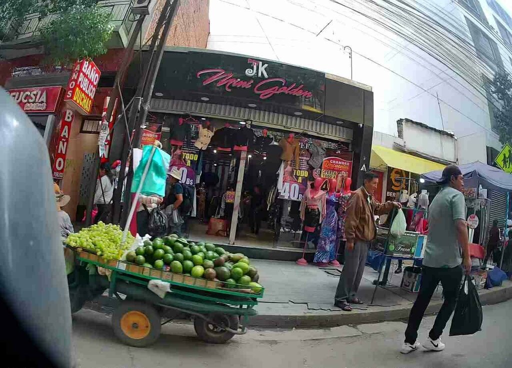 Clothing store Mini Golden Jk, Cochabamba, photo