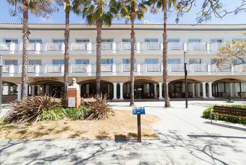 Гостиница Ibersol Hotel Sorra d'Or в Мальграт-де-Маре