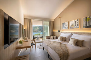 Гостиница Tirena Sunny Hotel by Valamar