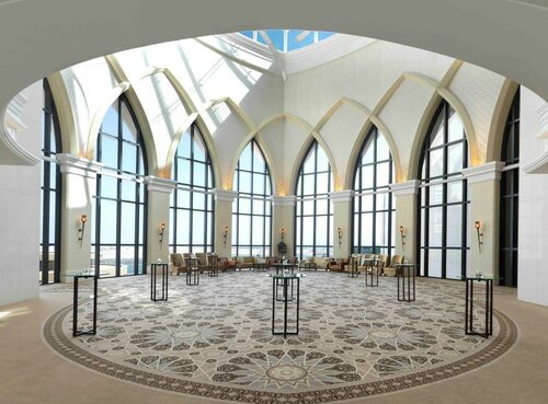 Гостиница Bab Al Qasr в Абу-Даби