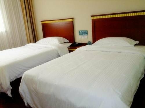 Гостиница GreenTree Inn Lanzhou Yantan Road Express Hotel в Ланьчжоу