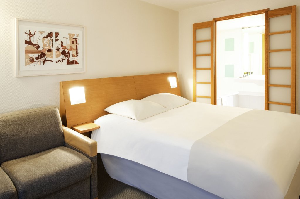 Фото Novotel Lille Centre Grand-Place