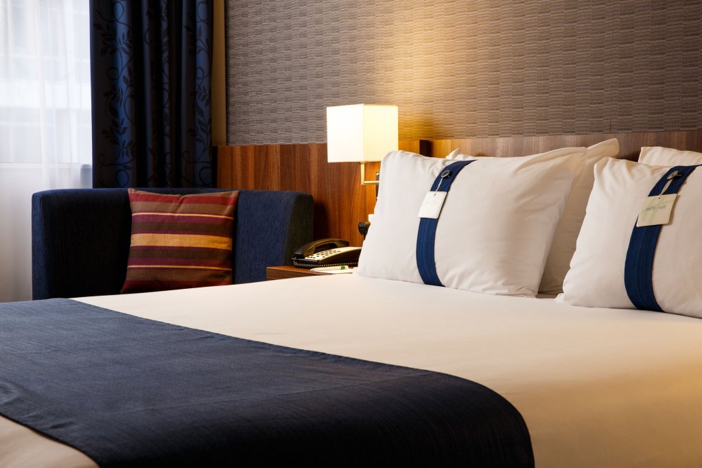 Фото Holiday Inn Express Amsterdam - South, an Ihg Hotel