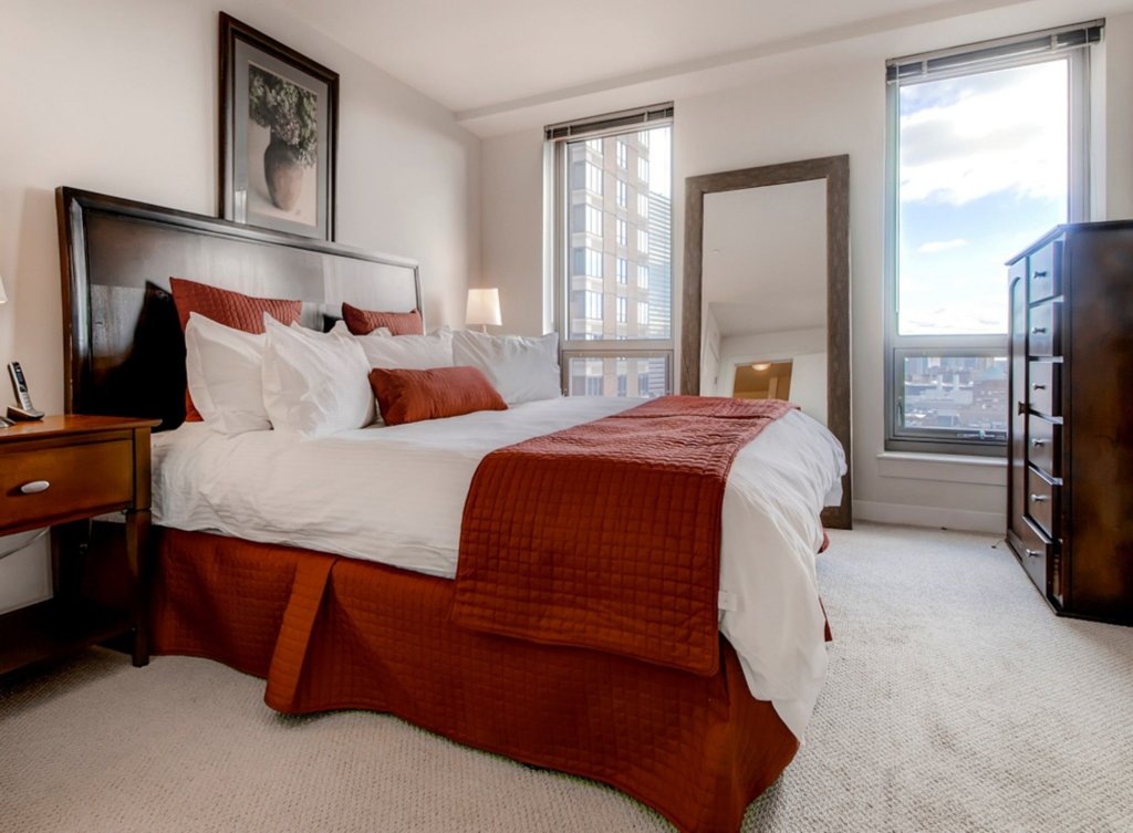 Фото Global Luxury Suites at The Convention Center