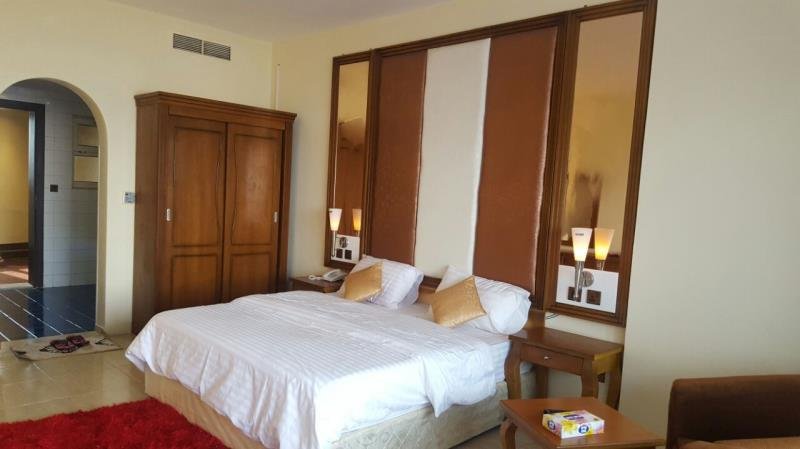 Фото Moon and Star