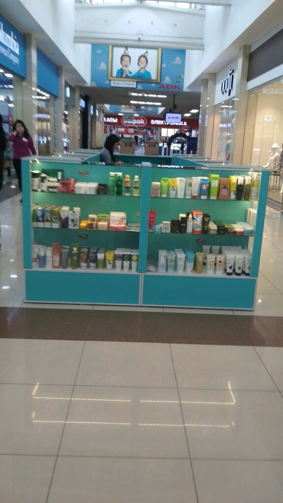Perfume and cosmetics shop Tony moly, Almaty, photo