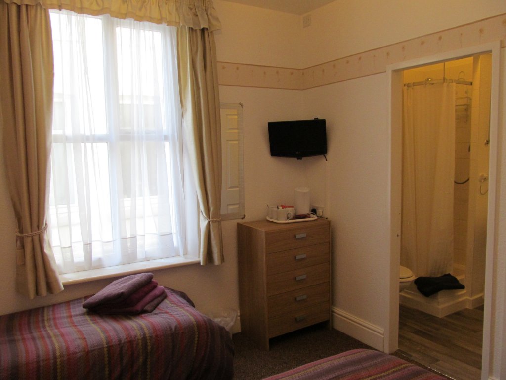 Фото The Alondra Hotel