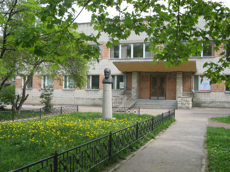 Library Mbu Tsentralizovannaya bibliotechnaya sistema goroda Gatchina, Gatchina, photo