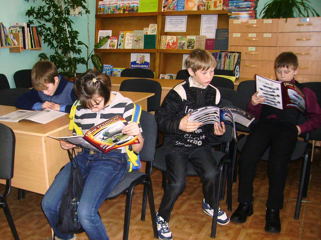 Library Detskaya biblioteka № 22 Mku Tsentralizovannaya bibliotechnaya sistema, Miass, photo
