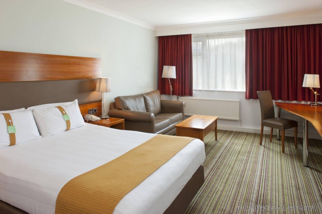 Фото Holiday Inn Newport, an Ihg Hotel