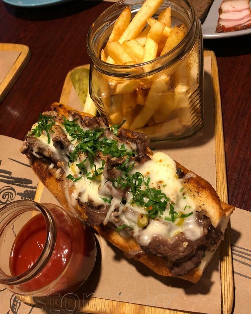 Bar, pub The Banka Bar, Alma‑Ata District, photo