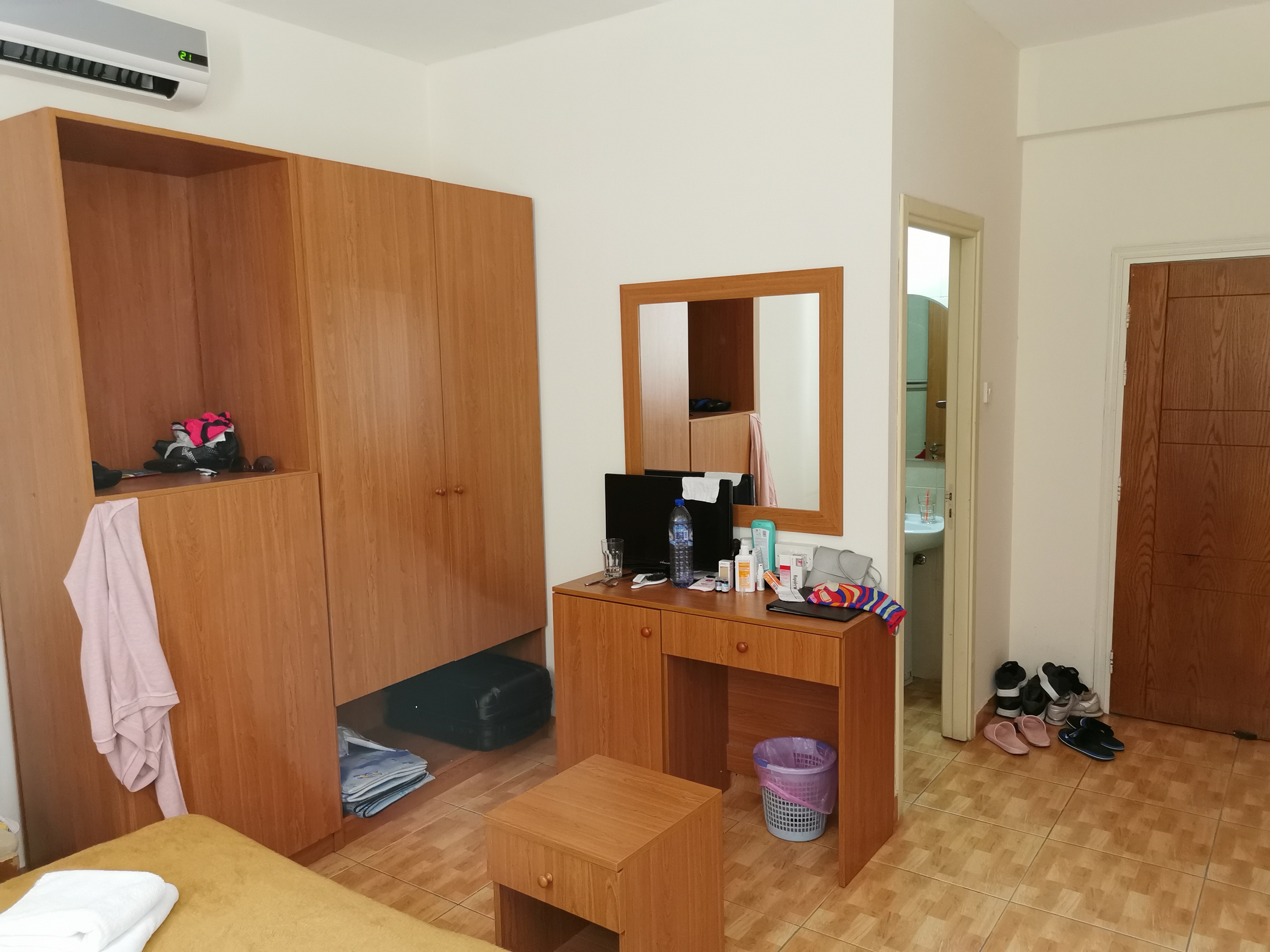 Фото Moniatis Hotel