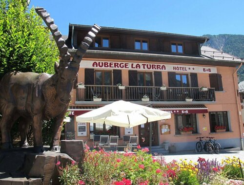 Хостел Auberge La Turra