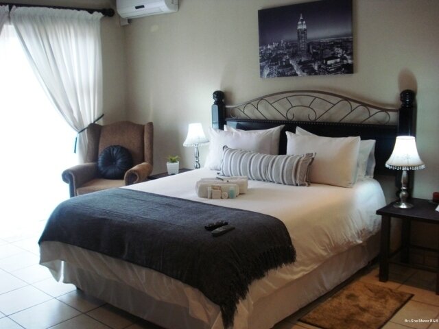 Hotel Bri-Shel Manor B&B, Earth, photo