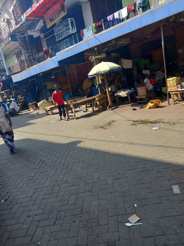 Wigs, hairpieces Caros wig, Accra, photo
