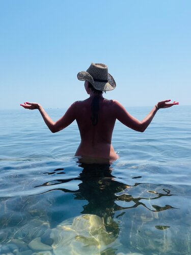 Pornografik obektlar bilan uretra