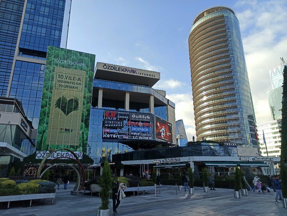 Home goods store Lcw Home, Istanbul, photo