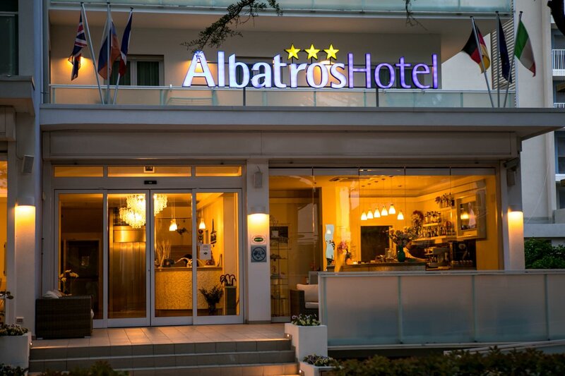 Отель Альбатрос