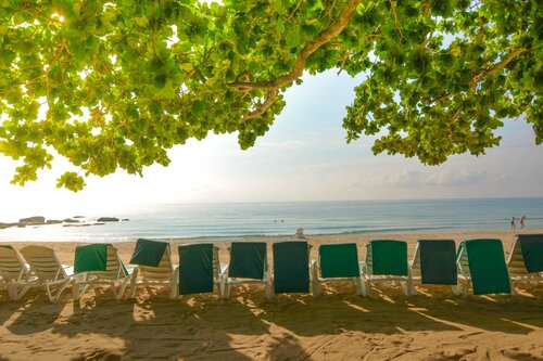 Гостиница First Bungalow Beach Resort в Самуи