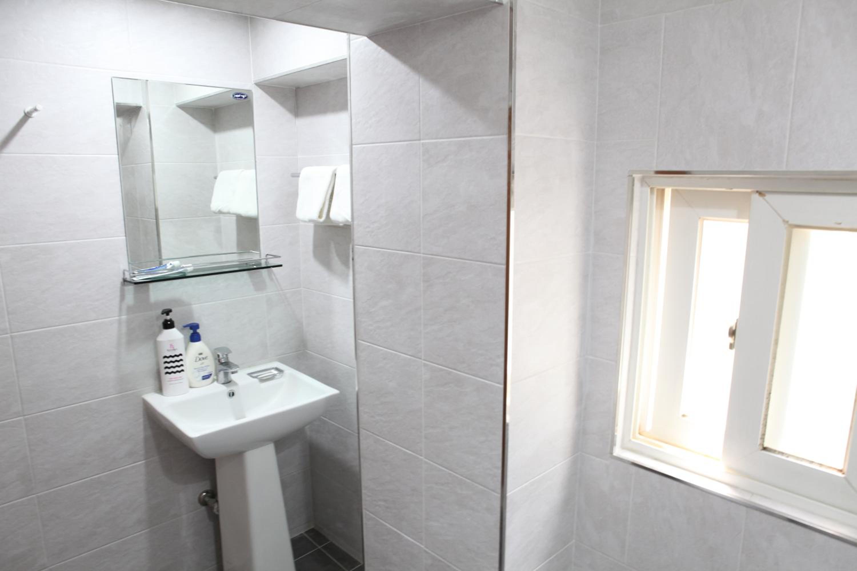 Фото Charm Hotel