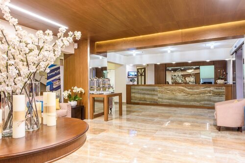 Гостиница Katrin Suites в Сталиде