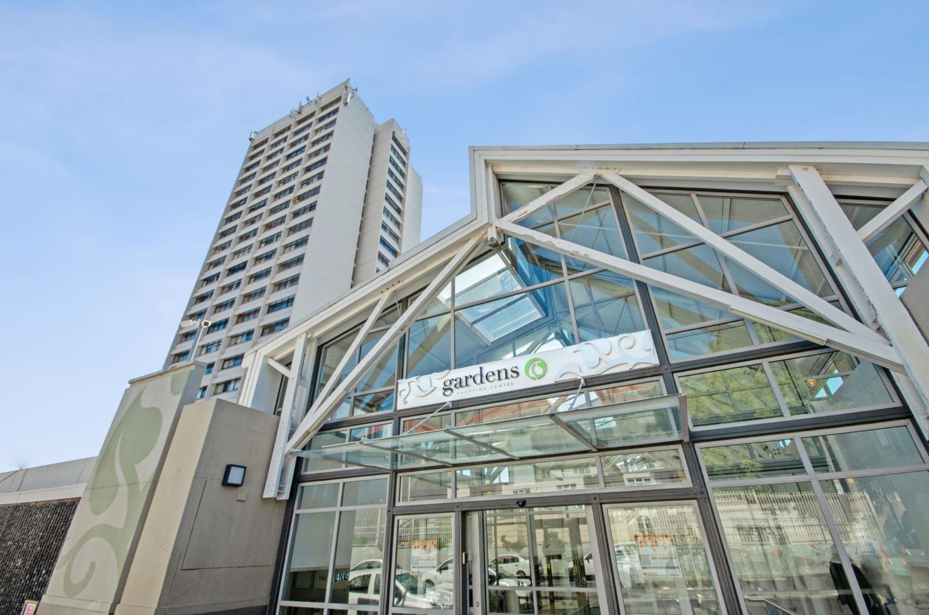 Фото Gardens Centre Holiday Apartments