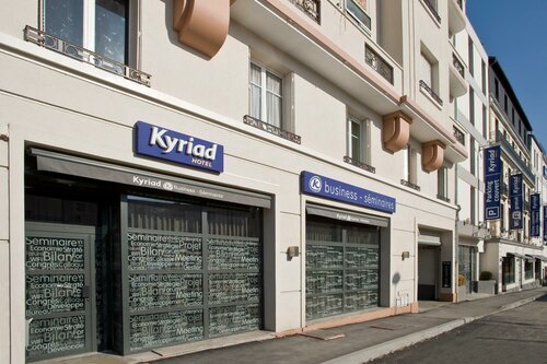 Гостиница Hotel Kyriad Dijon - Gare в Дижоне