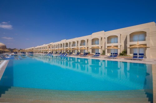 Гостиница Pickalbatros Aqua Park Resort в Шарм-эль-Шейхе