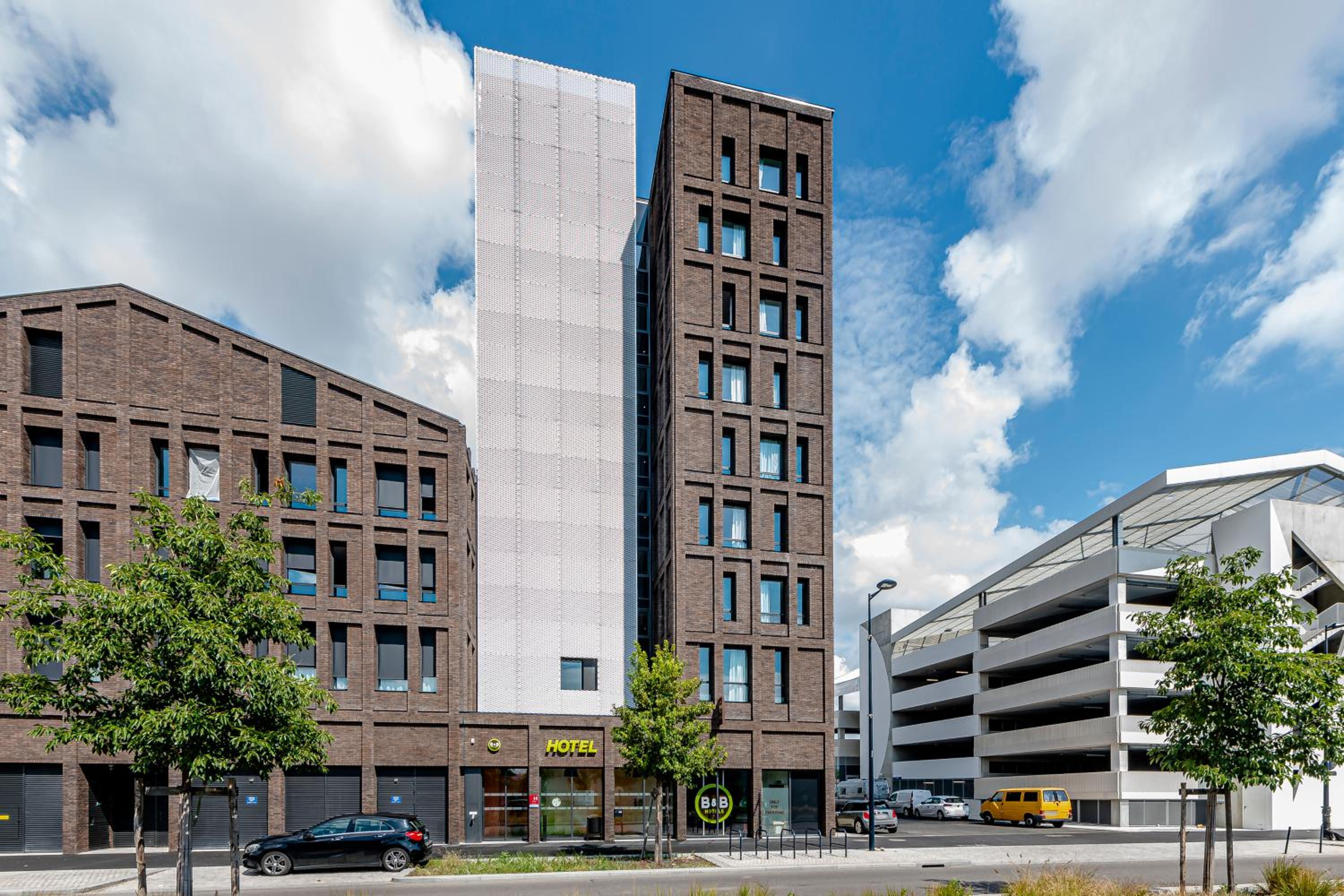 Фото B&b Hotel Bordeaux Bassins à flot