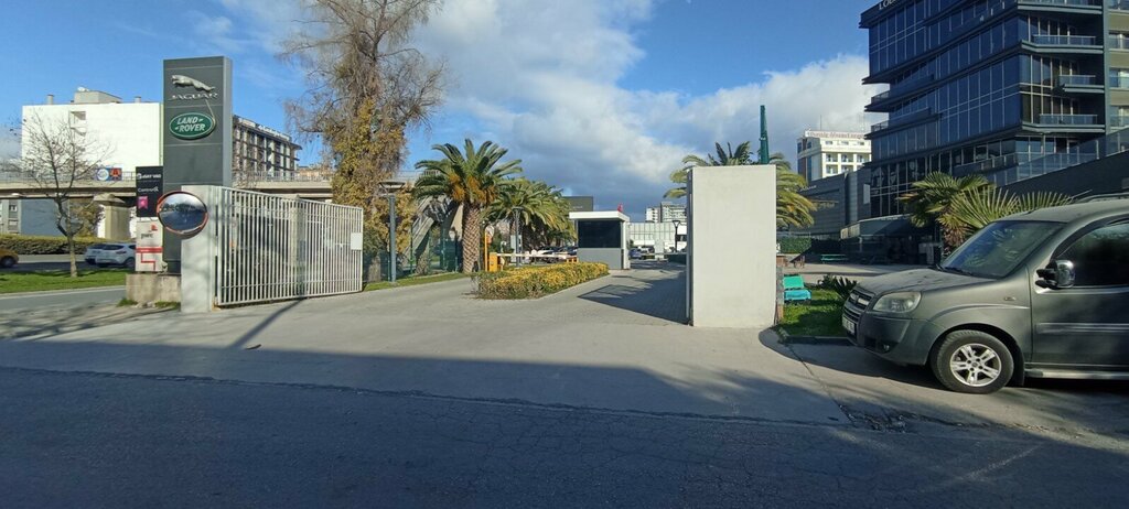 Electric car charging station Esarj Charging Station, Izmir, photo