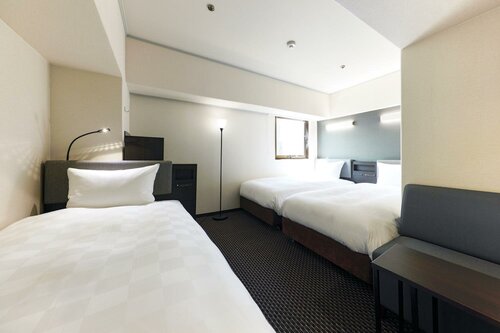 Гостиница Hotel Consort Shin Osaka в Осаке