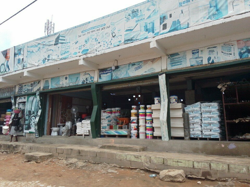Hardware store Bom preço, Loanda, photo