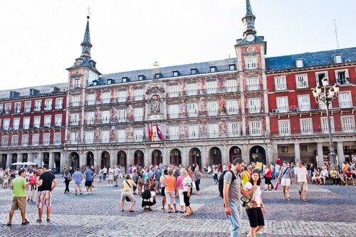 Хостел La Casa de la Plaza в Мадриде