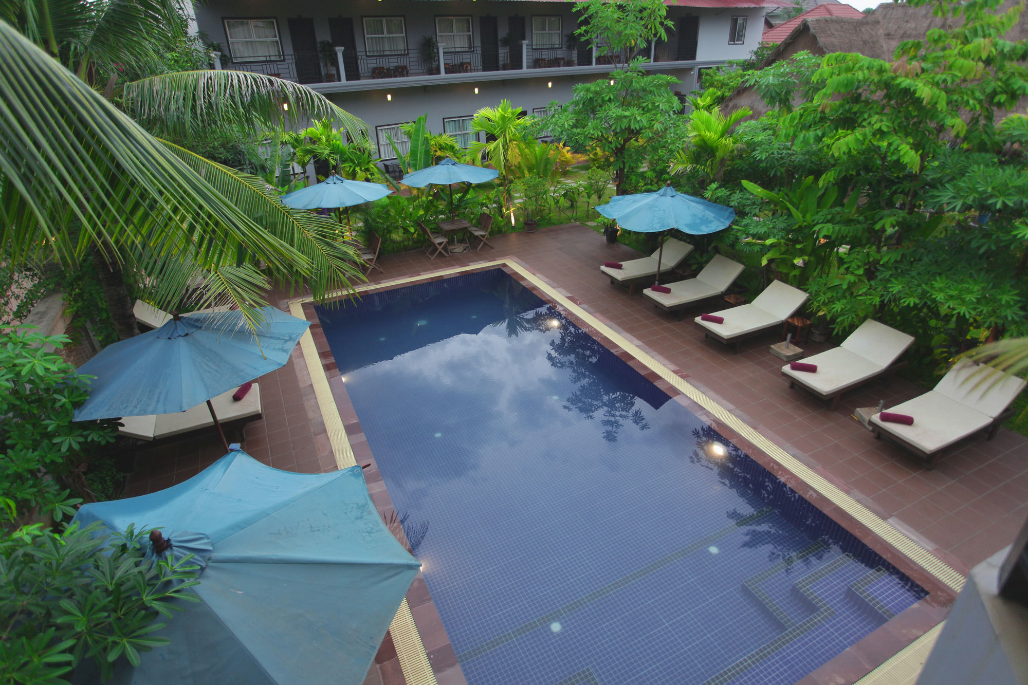 Фото Reveal Angkor Hotel