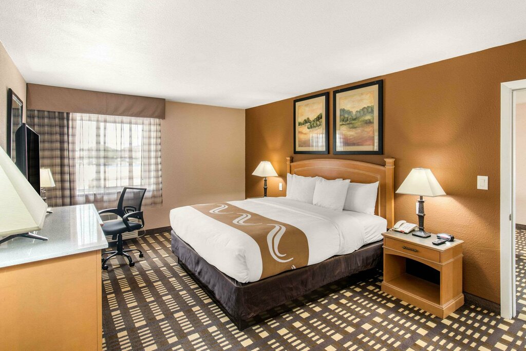 Hotel Quality Inn & Suites Plano East - Richardson, Plano, photo