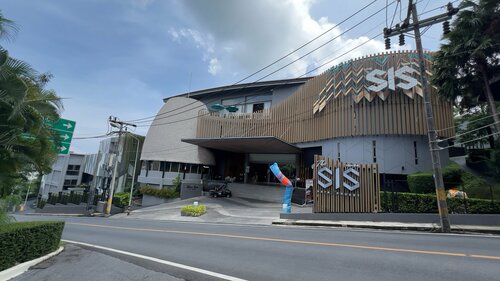 Внешний вид отеля The Sis Kata Phuket в Кароне, фото 3