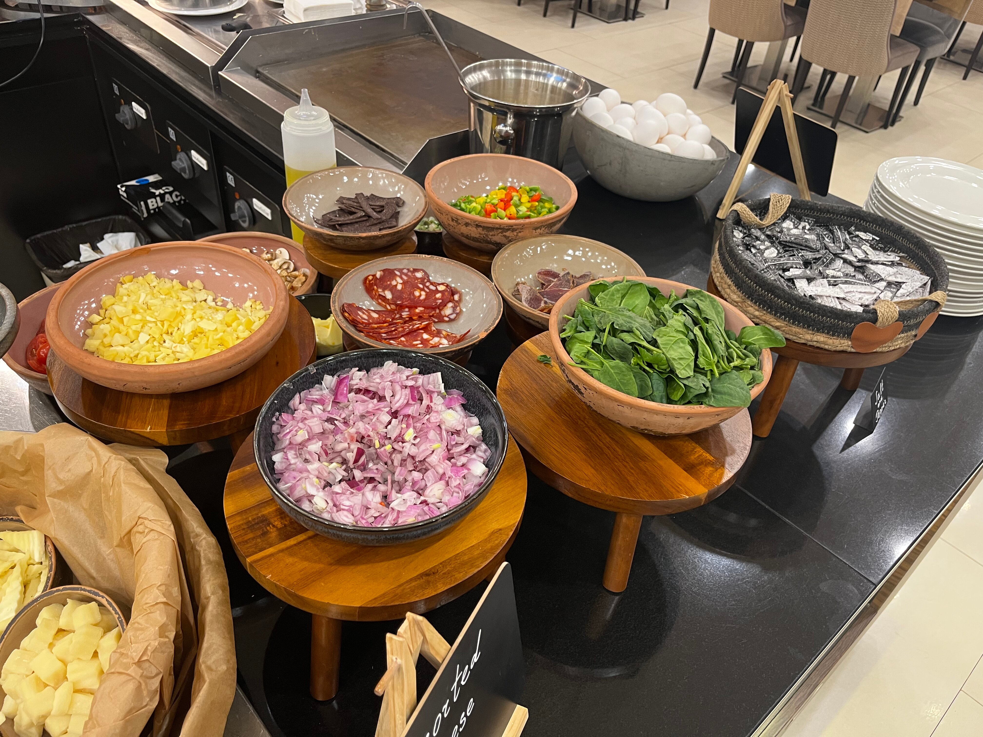 Фото Ramada Hotel & Suites by Wyndham Yerevan