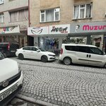 Free Life Kids (Istanbul, Zeytinburnu, Telsiz Neighborhood, Tomurcuk Street, 14A) ، متجر ملابس أطفال