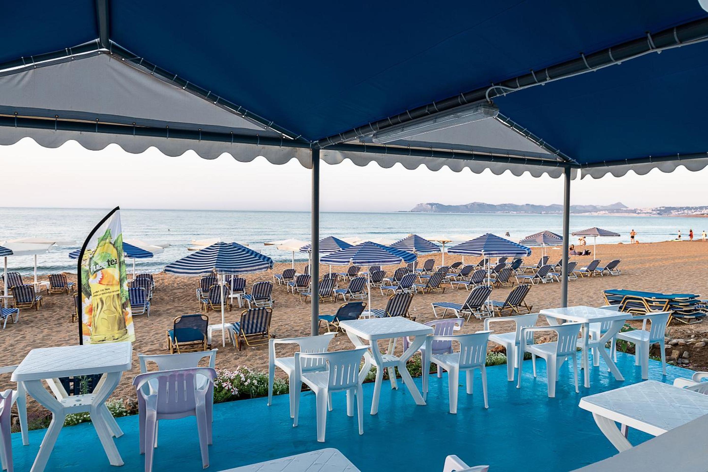 Фото Hotel Koukouras