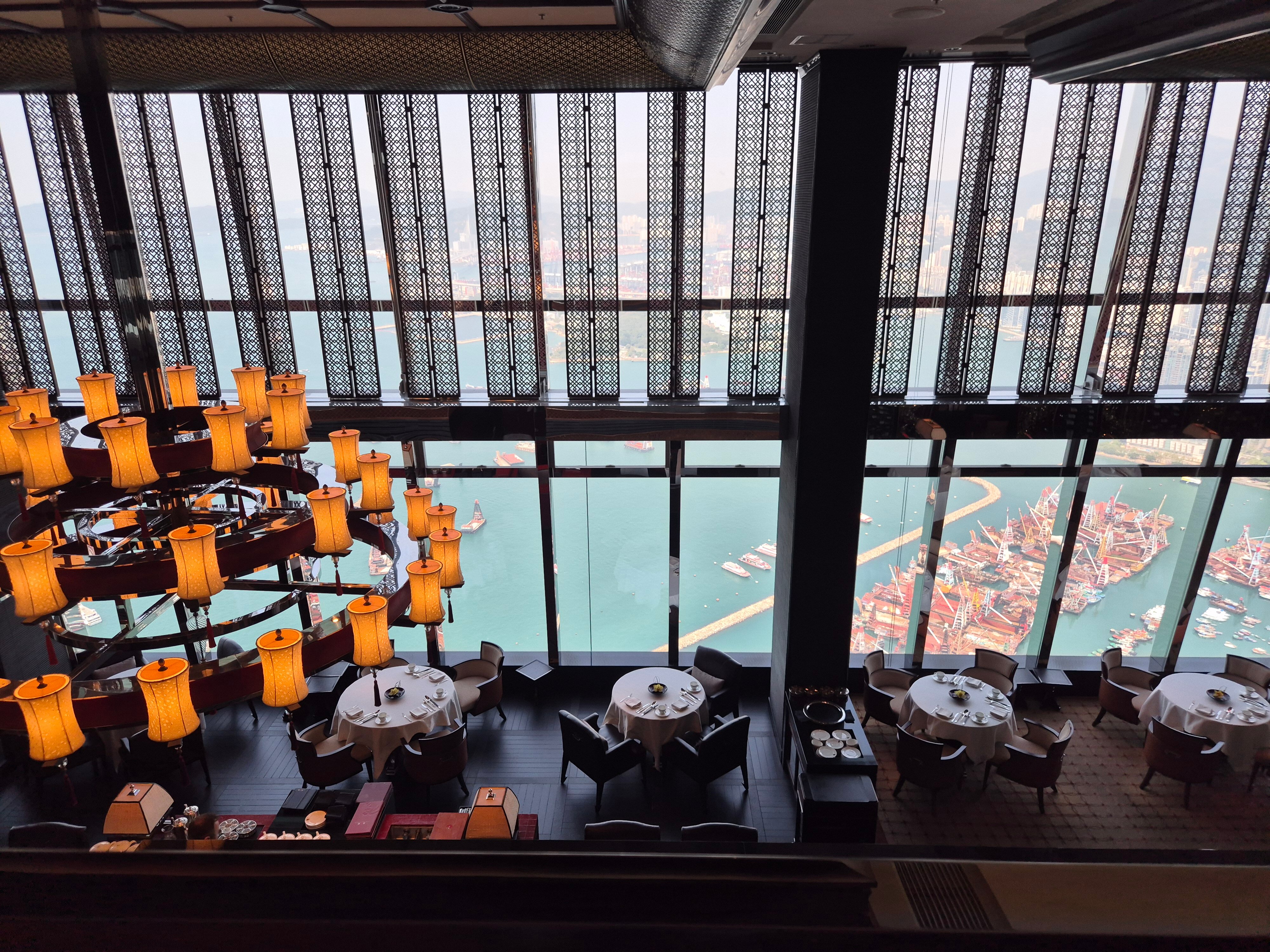 Фото The Ritz-Carlton Hong Kong