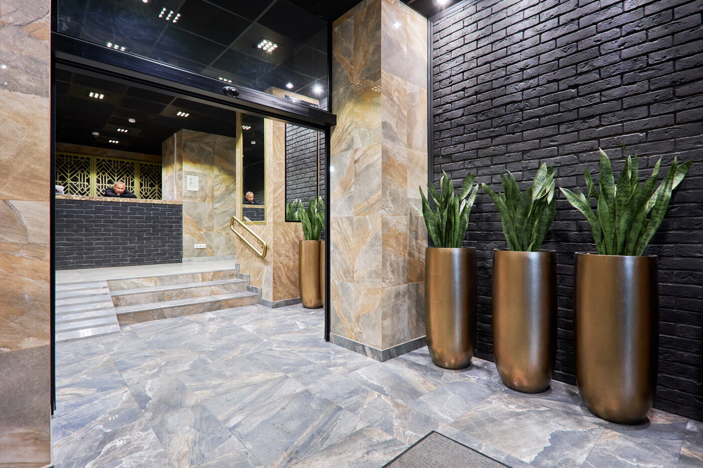 Фото Светлый и Оливка