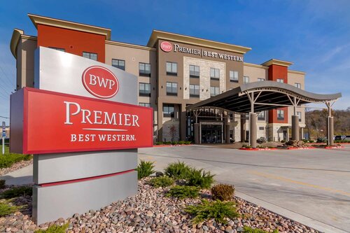 Гостиница Best Western Premier Liberty Inn & Suites
