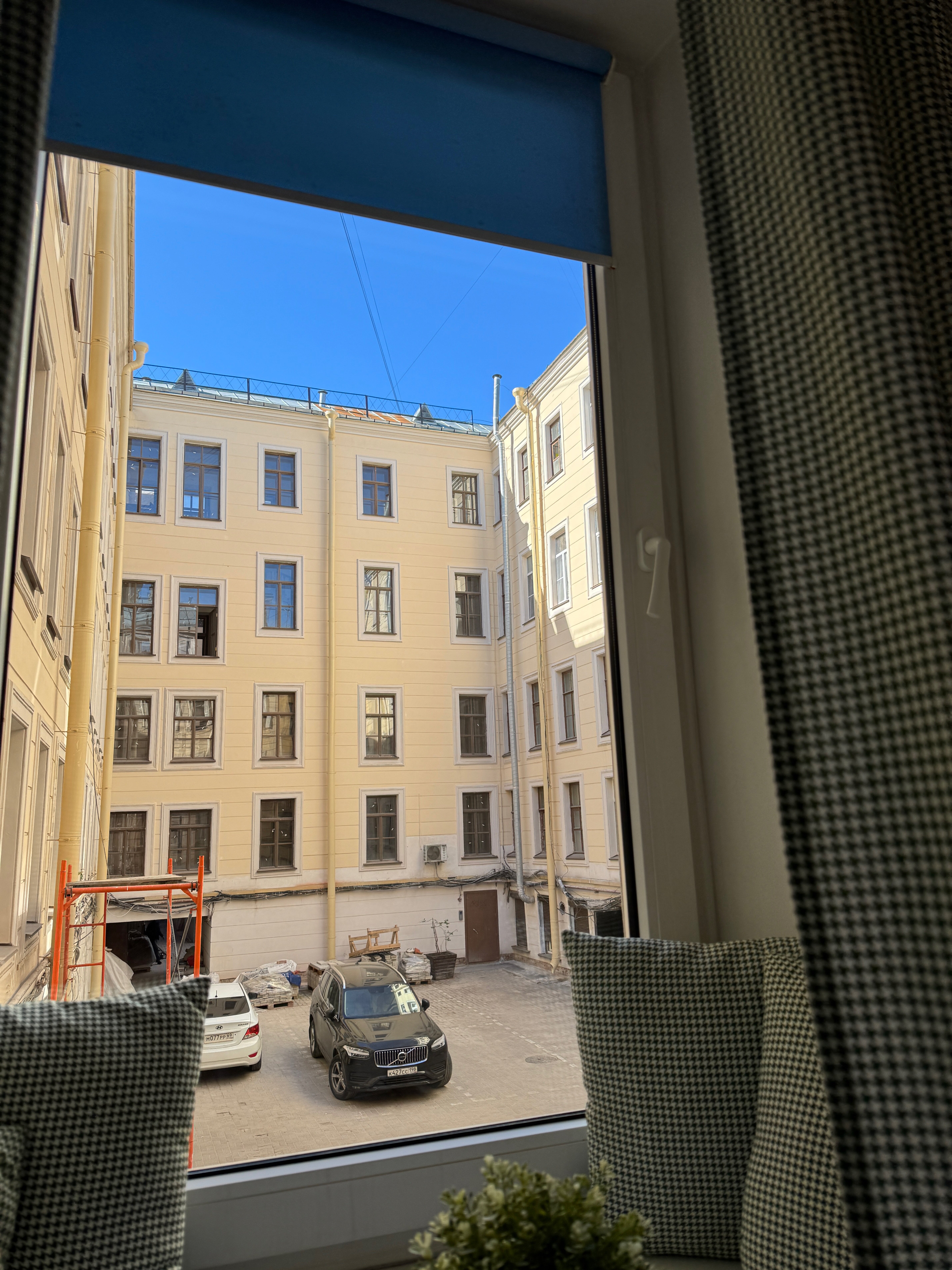 Фото Laika на Московском