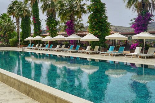 Гостиница Delta Hotels Marriott Bodrum в Ялыкаваке