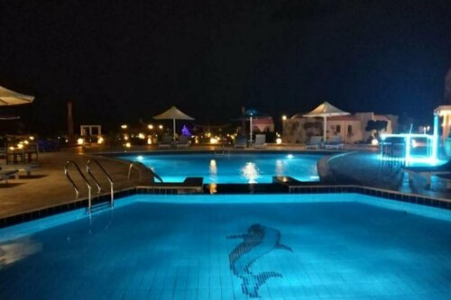 Гостиница Dolphin Continental Hotel