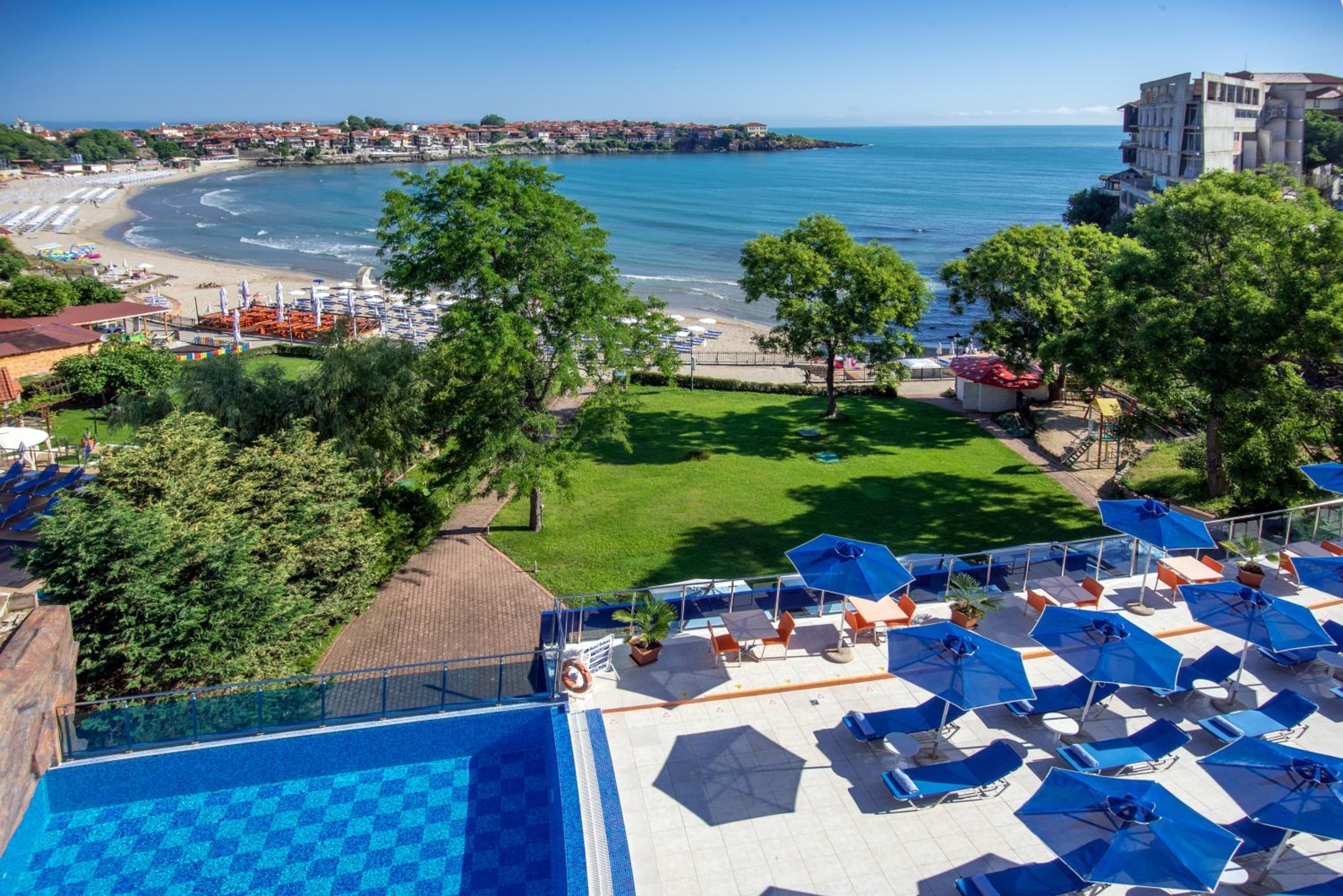 Фото Селена