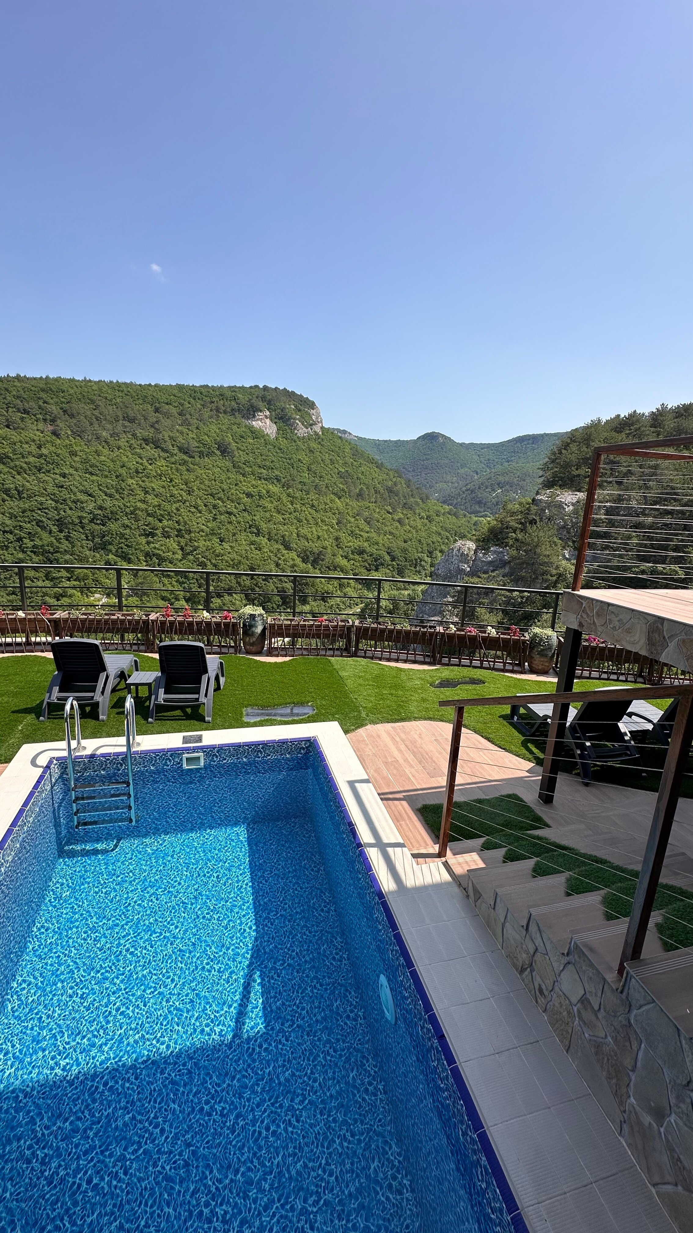 Фото Чаиръ сад в горах