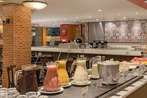 Гостиница Hotel Express Vieiralves