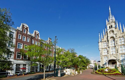 Гостиница Huis Ten Bosch Amsterdam в Сасебо