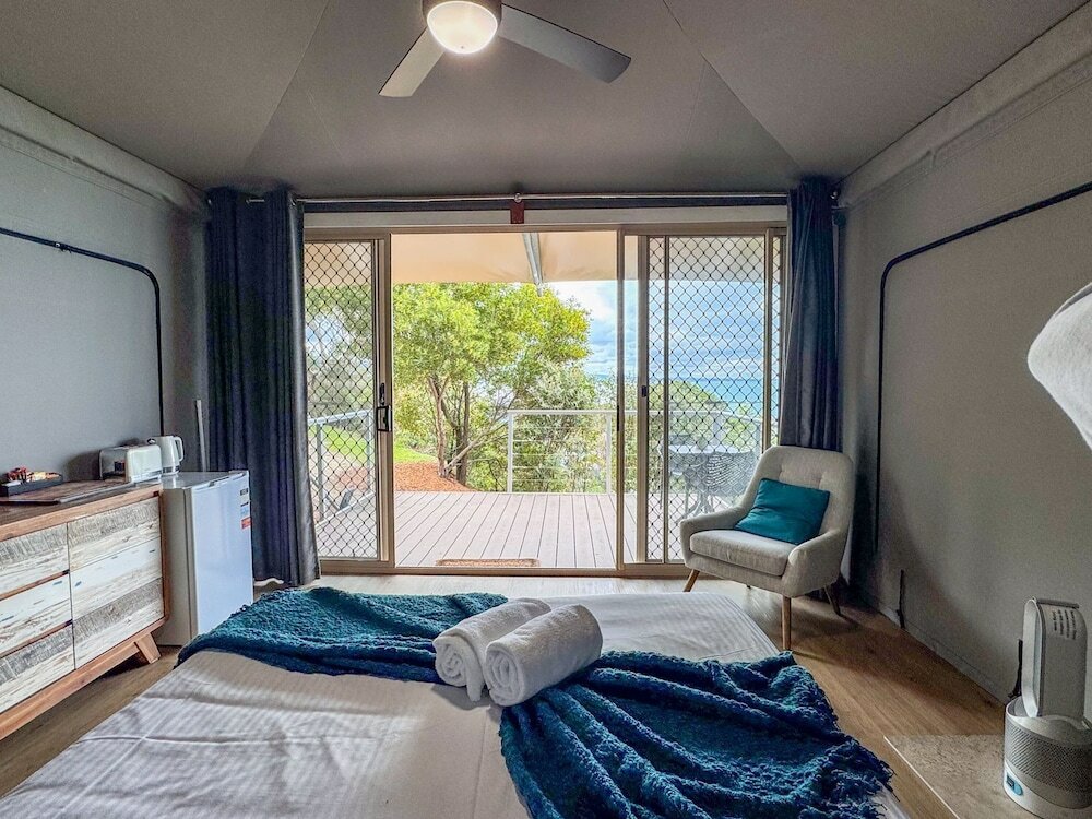 Фото Lorne Foreshore Caravan Park